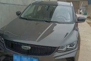“购车合同约定装潢赠送，为啥暗中‘增购’我5000元装潢费？”吉利车主质疑4S店隐性捆绑销售