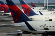 航空板块继续下行 达美航空跌5.2% 本周累跌17%