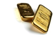 如何看待黄金价格走势？影响价格走势的因素有哪些？