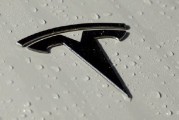 机构：2024年特斯拉品牌价值缩水逾150亿美元