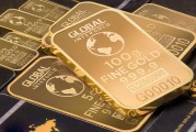 如何评估黄金在投资组合中的稳定性？