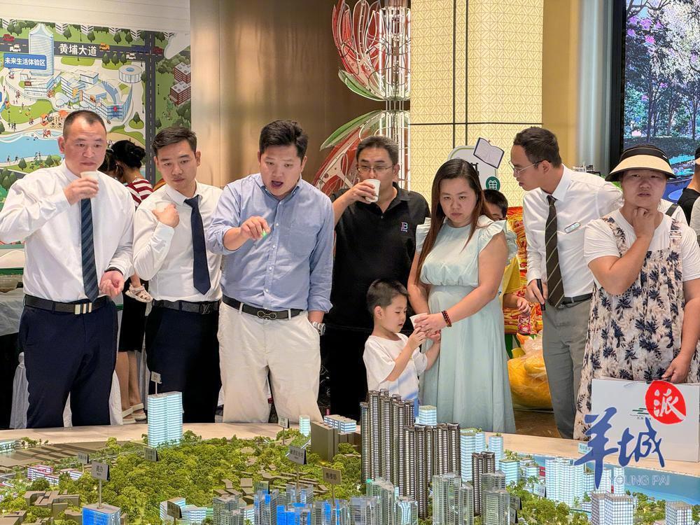广州多个楼盘到访量激增,开发商多种方式让购房者更安心