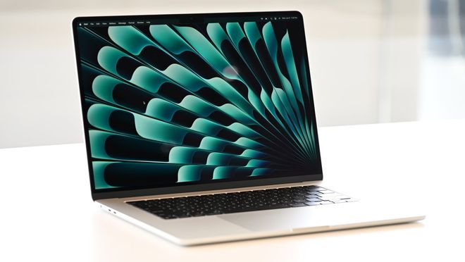 OLED 太贵,MacBook Air 的「换屏计划」再搁置