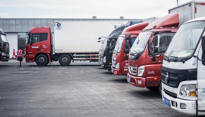 运量运价双下滑,公路货运行业如何“反卷”?