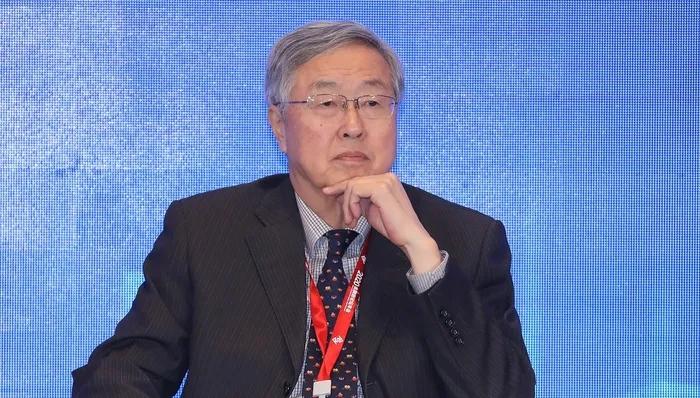 周小川最新发言：2025年，我们仍需要准备应对巨大而深刻的“世界之变”