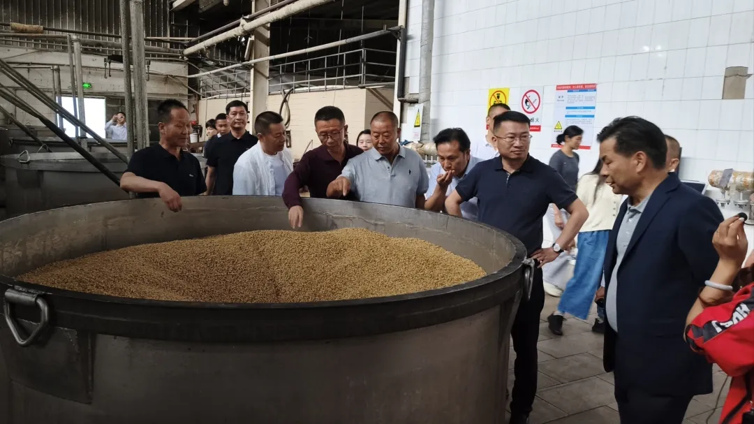 产业互补  市场互通  共促区域经济协同发展——昆明市工商联与昆明市大理商会联合开展“四走进”活动