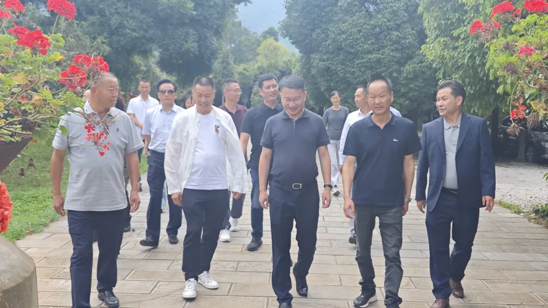 产业互补  市场互通  共促区域经济协同发展——昆明市工商联与昆明市大理商会联合开展“四走进”活动