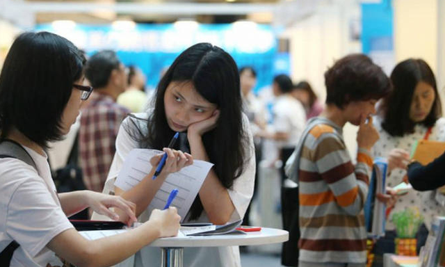 大学毕业后找不到理想了(大学毕业找不到好工作怎么办)