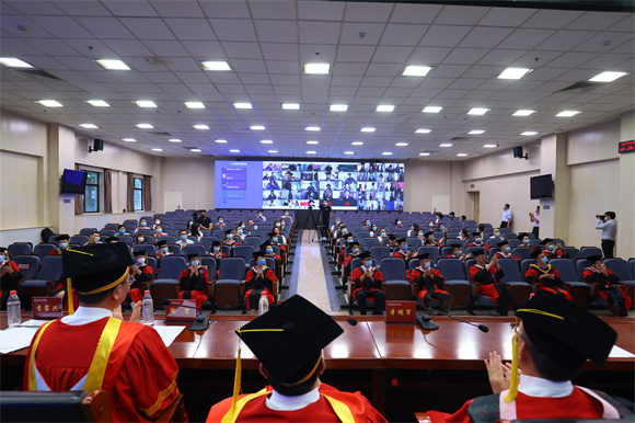 国际关系学院毕业后做什么工作(国际关系学院毕业好找工作吗)
